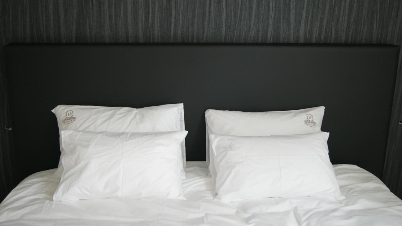 Hotel Kronacker Tienen Kültér fotó